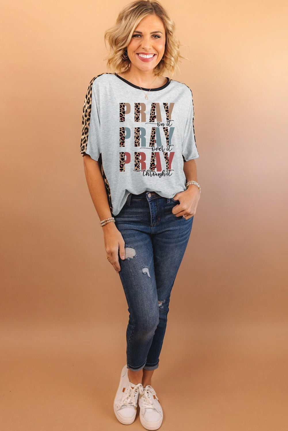Pray Tee