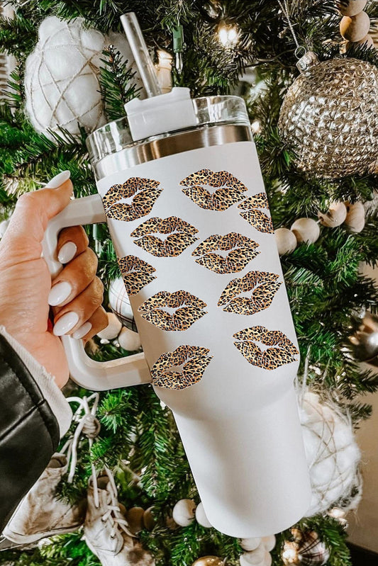 Leopard Kisses