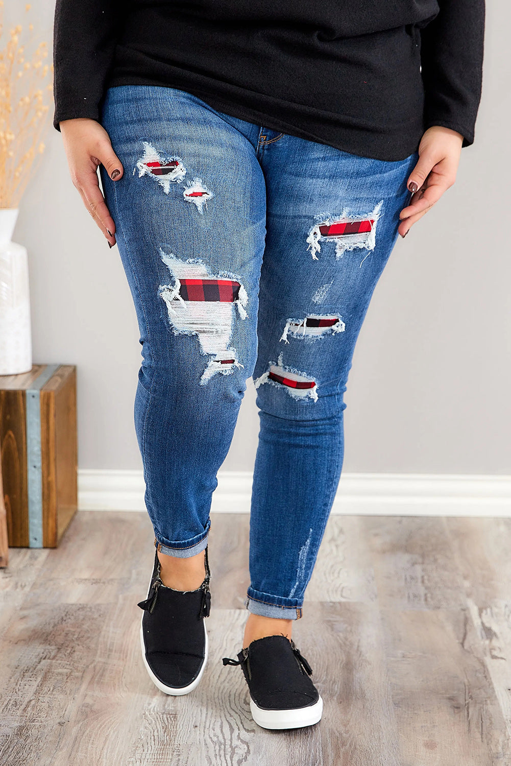 Buffalo Peek-A-Boo Jeans